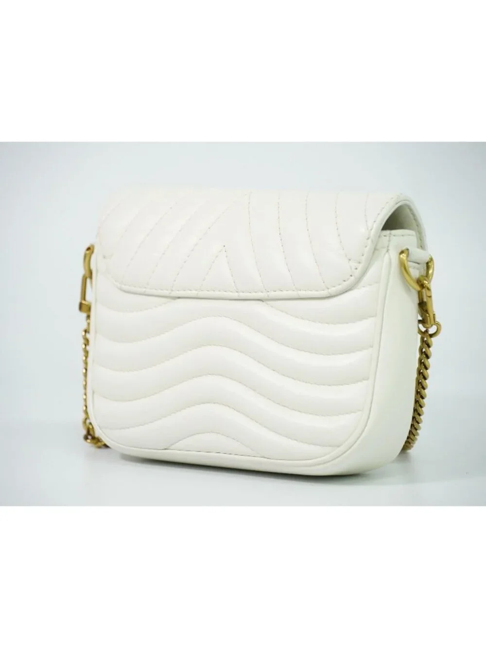 Louis Vuitton LV New Wave Multi Pochette Leather Chain Shoulder Bag White